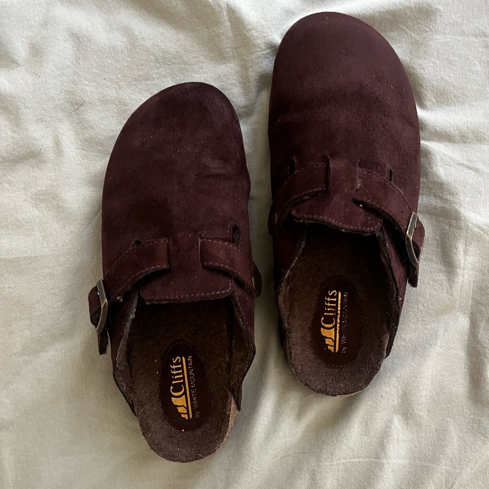 Cliffs Burgundy/Brown Suede Slip-On Clogs, Sherpa-lined - Picture 2 of 4